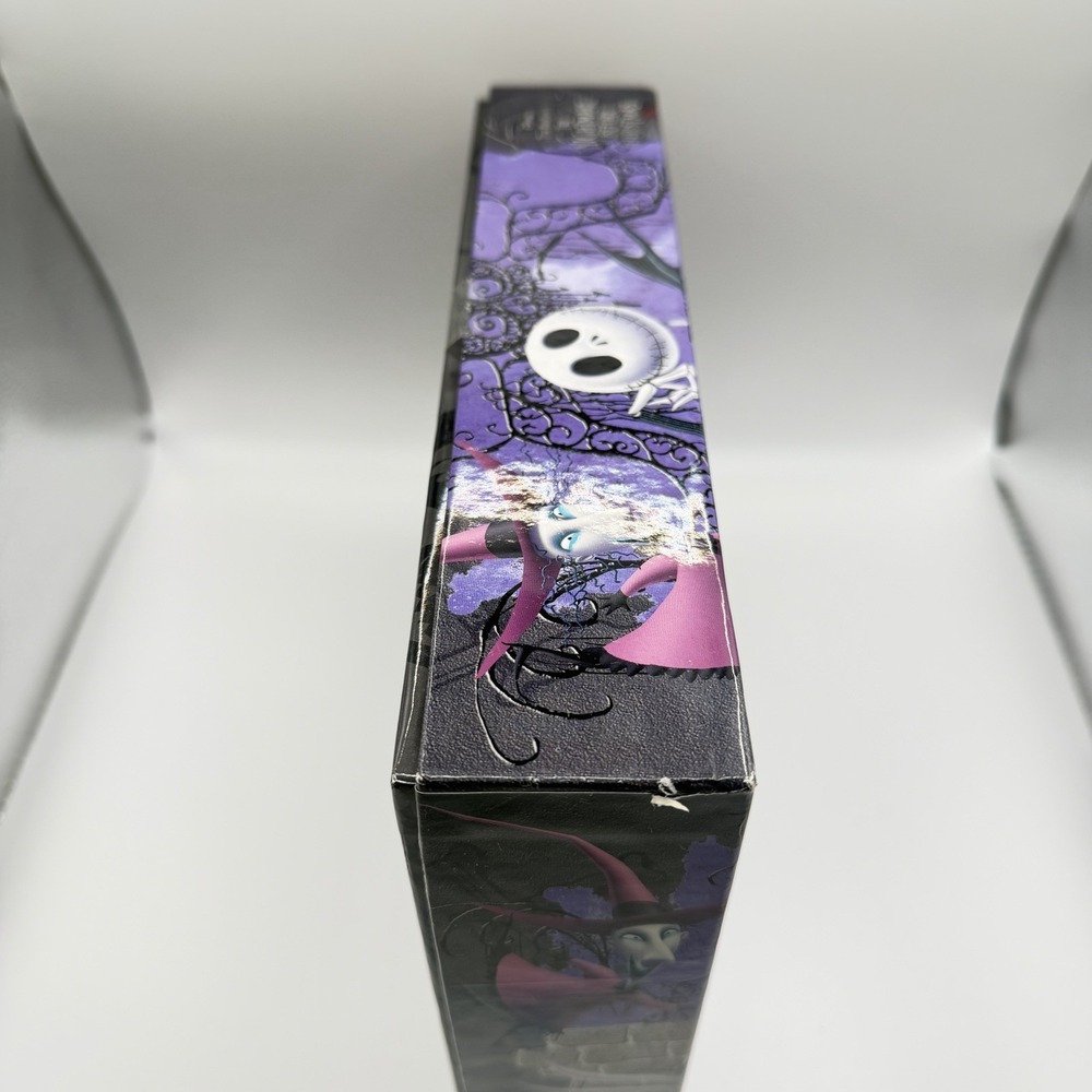 New Sealed Kohl's Disney The Nightmare Before Christmas 300 Piece Puzzle 24x18" - Picture 2 of 11